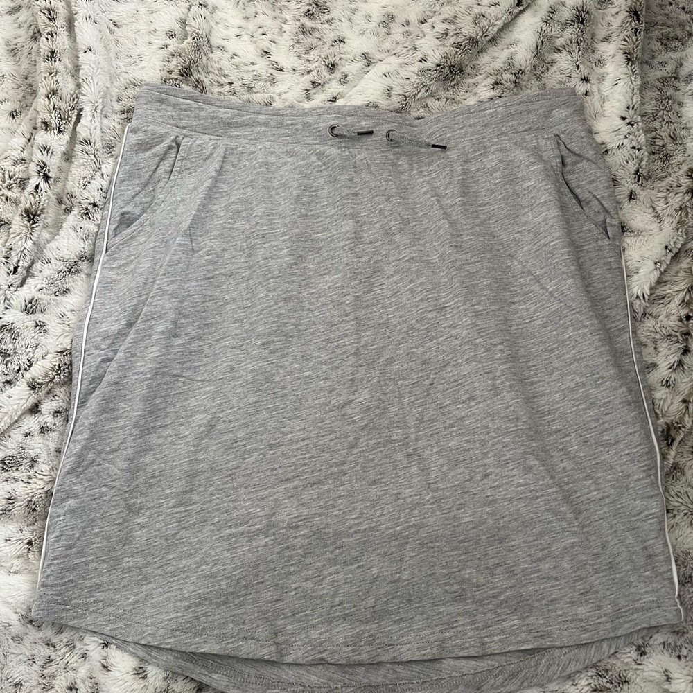 Serra Gray Mini Skirt